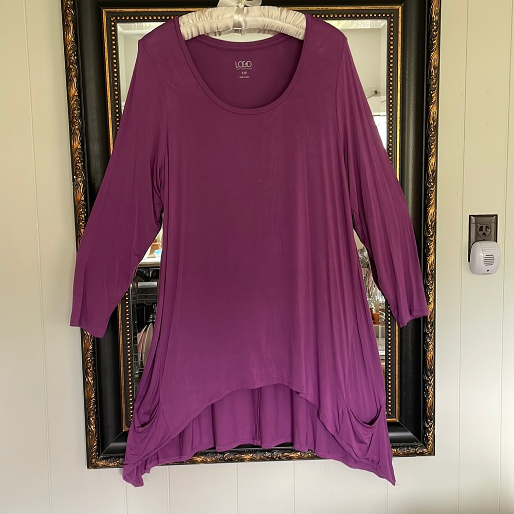 LOGO LORI GOLDSTEIN 1XP purple scoop neck pockets 3/4 sleeves asymmetrical hem